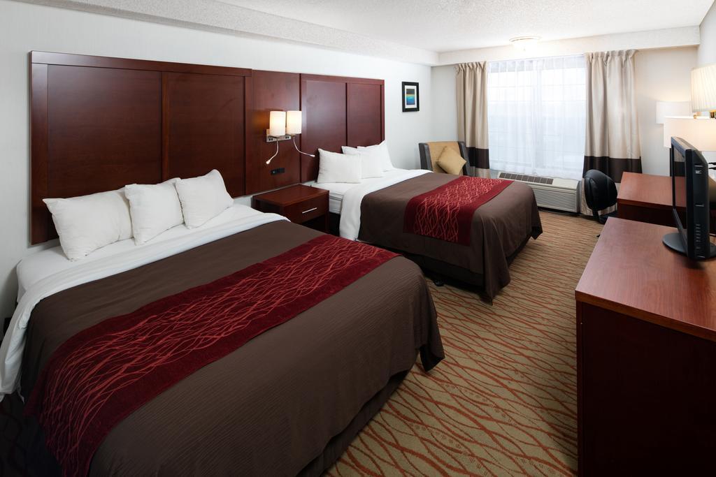 Red Lion Inn & Suites Auburn Bagian luar foto